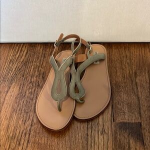 Stylish Tan and Green Steve Madden Sandals